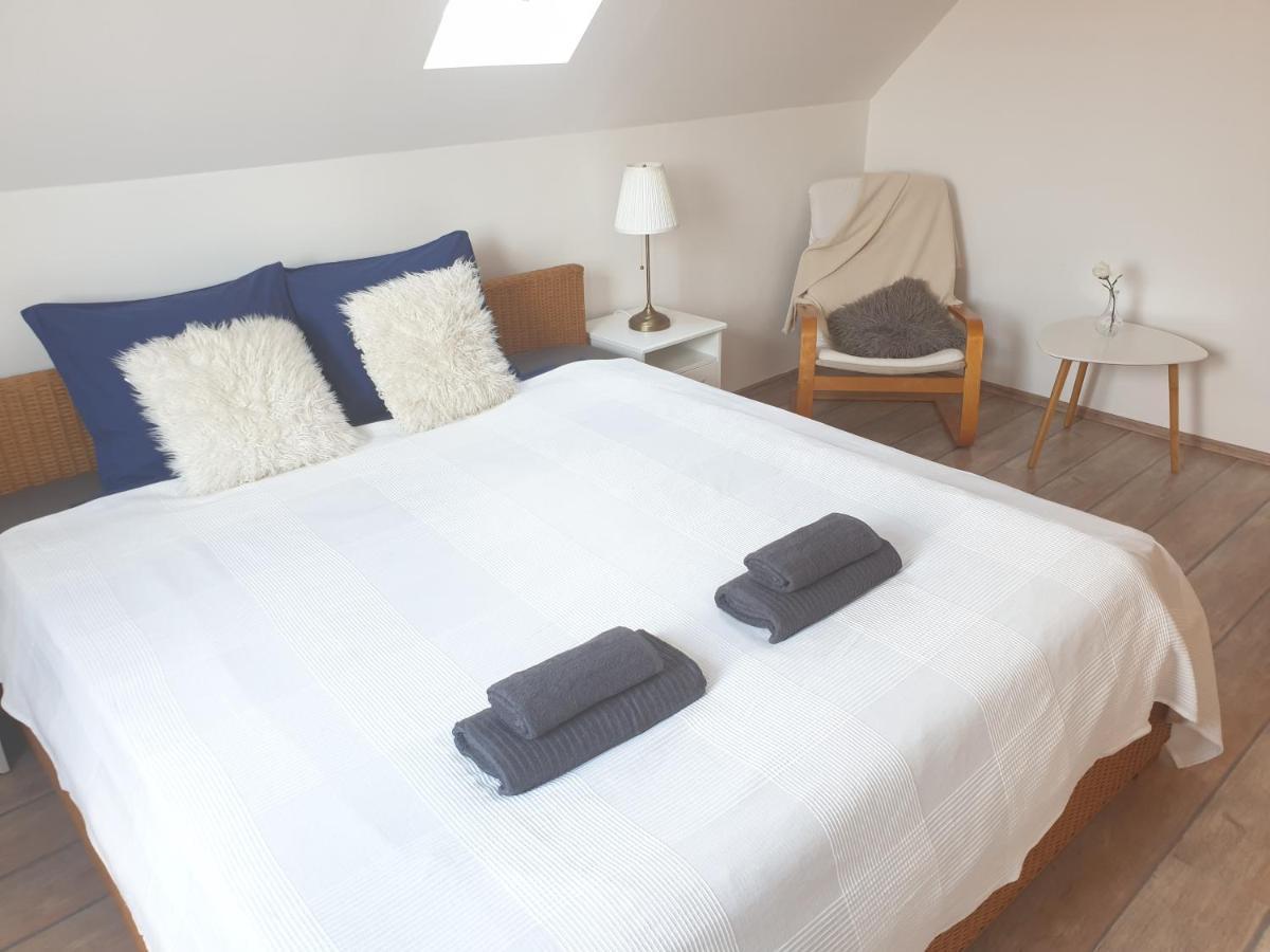B6 Apartman Veszprém Esterno foto