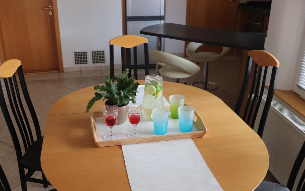 B6 Apartman Veszprém Esterno foto